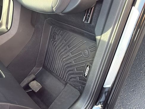 Certified 2024 Buick Envision Avenir AWD/4WD image 11