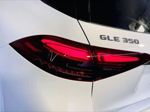New 2026 Mercedes-Benz GLE 350 4MATIC image 5