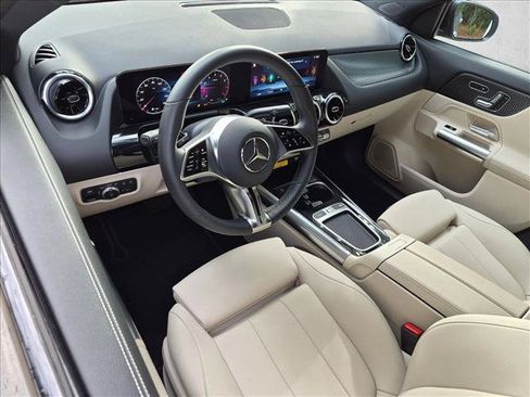 Certified 2026 Mercedes-Benz GLA 250 image 10