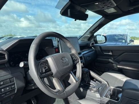 Used 2025 Toyota Tacoma TRD Sport w/ TRD Sport Premium Package AWD/4WD image 12