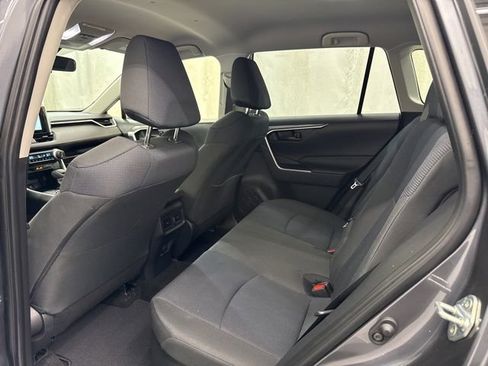 Used 2025 Toyota RAV4 LE AWD/4WD image 17