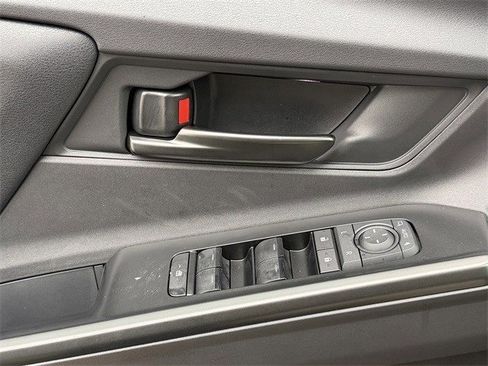 New 2026 Toyota bZ XLE Plus image 21