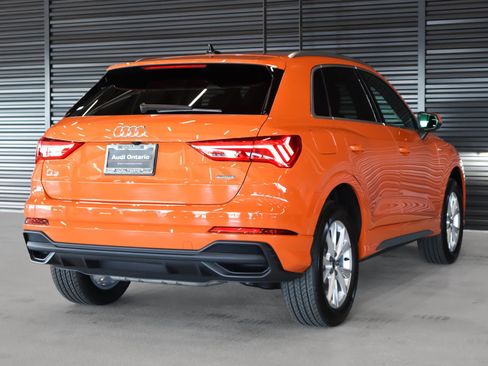 New 2025 Audi Q3 2.0T Premium image 16