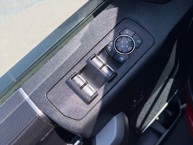 Used 2018 Ford F150 Raptor w/ Equipment Group 802A Luxury AWD/4WD image 27