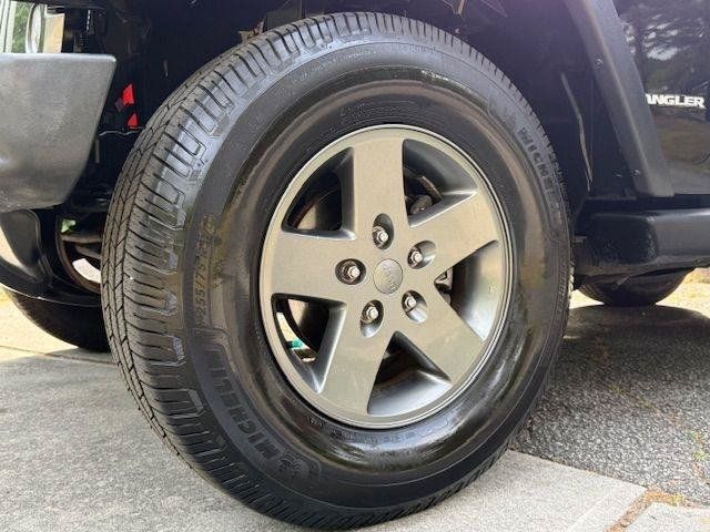 Used 2010 Jeep Wrangler Sport AWD/4WD image 15