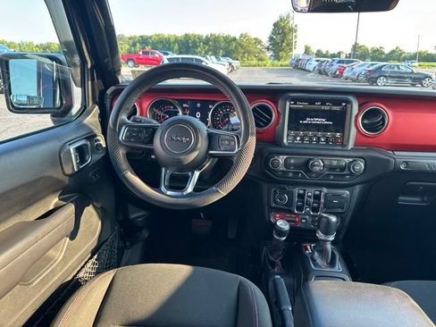Used 2018 Jeep Wrangler Unlimited Rubicon AWD/4WD image 23
