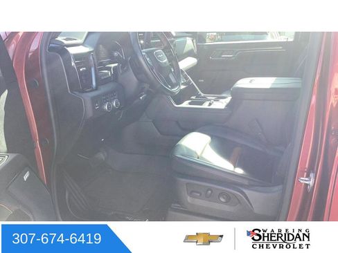 Used 2024 GMC Sierra 2500 AT4 w/ AT4 Premium Plus Package AWD/4WD image 11