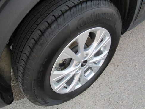 Used 2023 Ford Escape Active w/ Tech Pack #2 AWD/4WD image 36