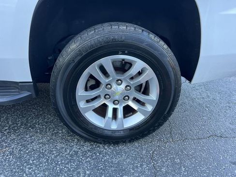 Used 2016 Chevrolet Tahoe LS image 39