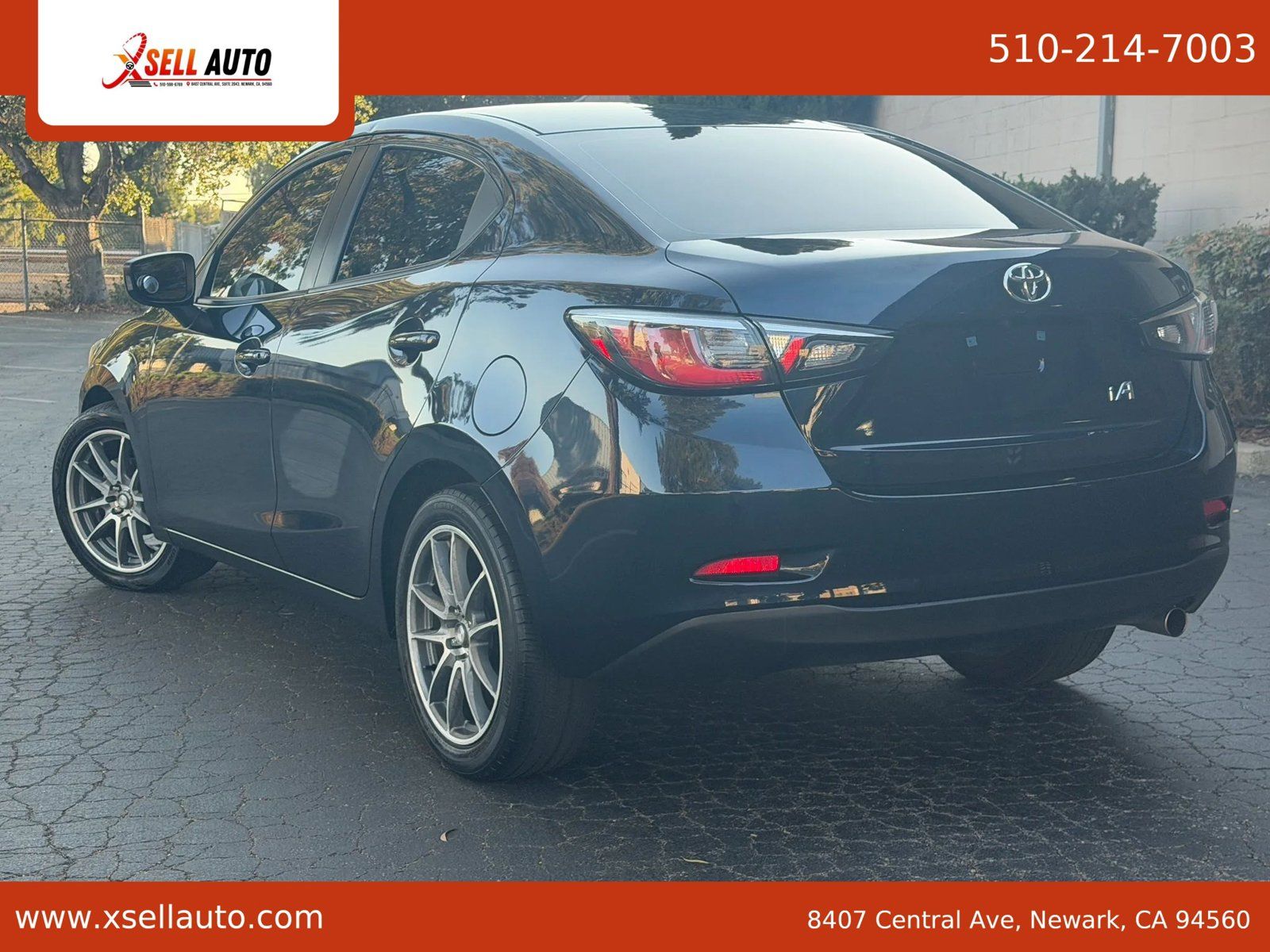 Used 2017 Toyota Yaris iA FWD image 6