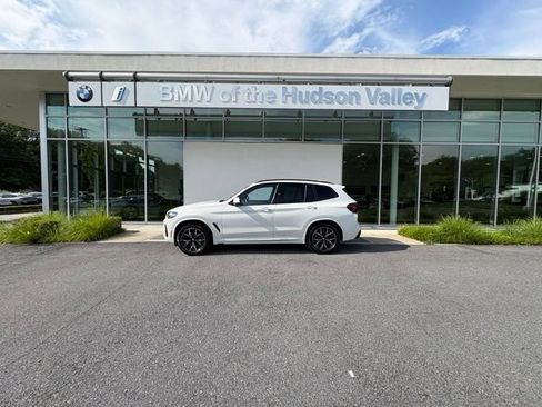 Used 2024 BMW X3 xDrive30i w/ M Sport Package AWD/4WD image 1