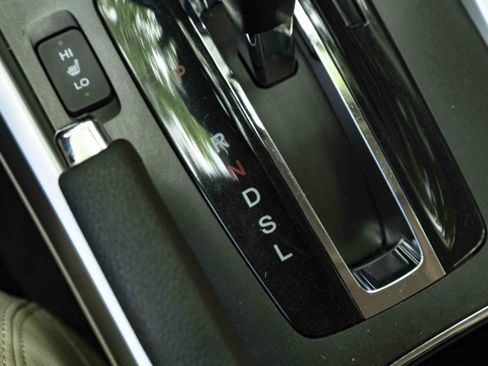 Used 2015 Honda Accord EX-L image 29