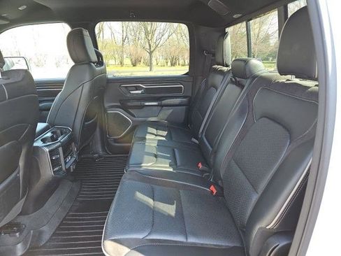 Used 2024 RAM 1500 Laramie image 18