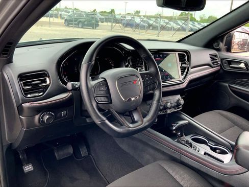Used 2025 Dodge Durango GT w/ Blacktop Package image 17