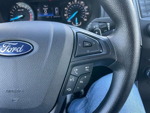 Used 2016 Ford Edge SE AWD/4WD image 18