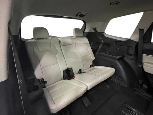 Used 2022 Kia Telluride EX AWD/4WD image 32