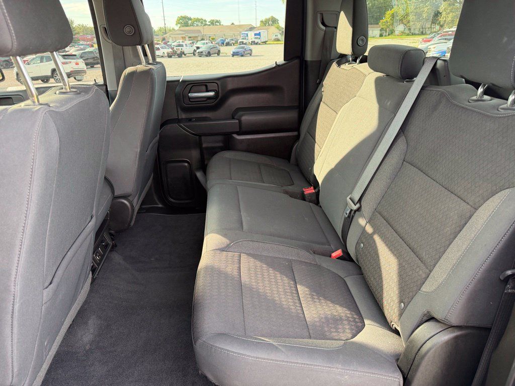 Used 2019 Chevrolet Silverado 1500 LT w/ All-Star Edition AWD/4WD image 15