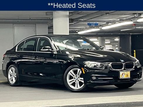 Used 2017 BMW 330i xDrive Sedan AWD/4WD image 3