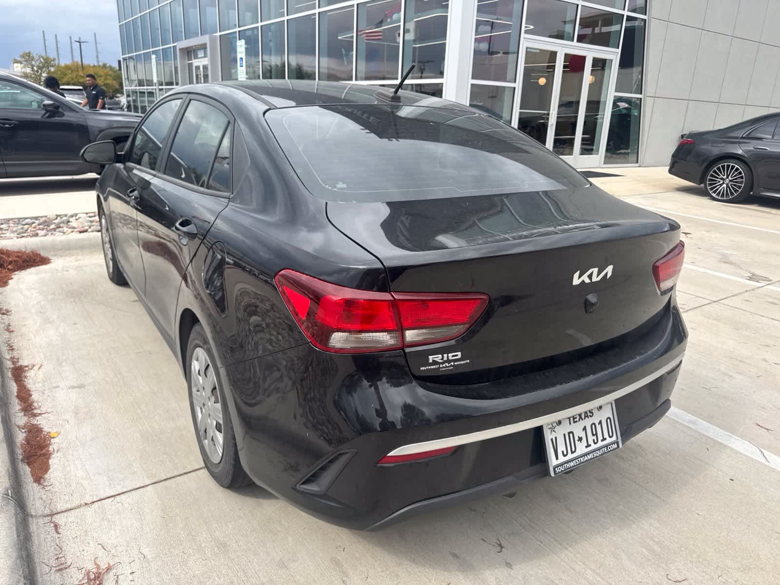 Certified 2022 Kia Rio S FWD image 4