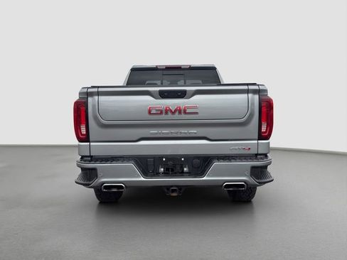 Used 2023 GMC Sierra 1500 AT4 w/ AT4 Preferred Package AWD/4WD image 5