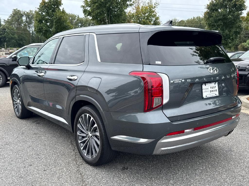 Used 2023 Hyundai Palisade Calligraphy w/ Cargo Package FWD image 34