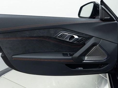 New 2026 BMW Z4 M40i RWD image 13