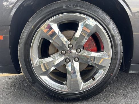 Used 2016 Dodge Challenger R/T Plus image 25