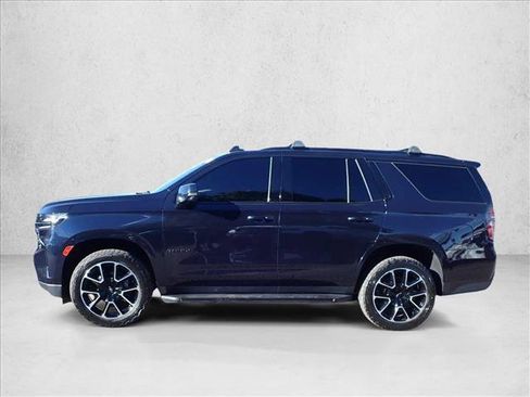 Used 2022 Chevrolet Tahoe RST w/ Luxury Package AWD/4WD image 2