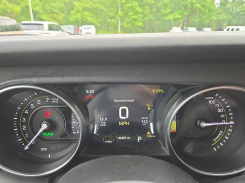 Used 2023 Jeep Wrangler Sahara w/ Cold Weather Group AWD/4WD image 20