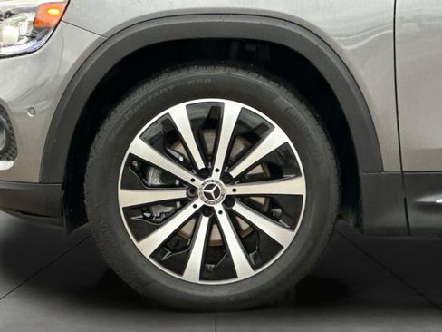 Certified 2023 Mercedes-Benz GLB 250 image 5