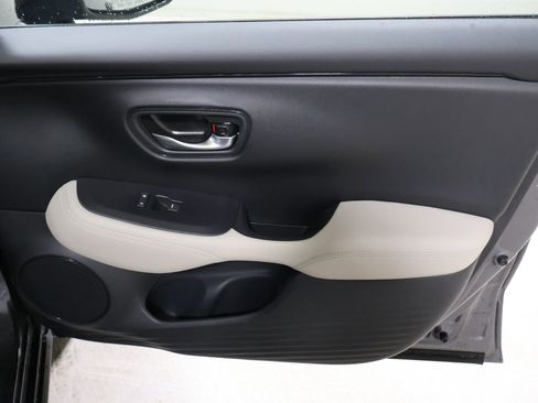 New 2026 Honda HR-V LX image 21