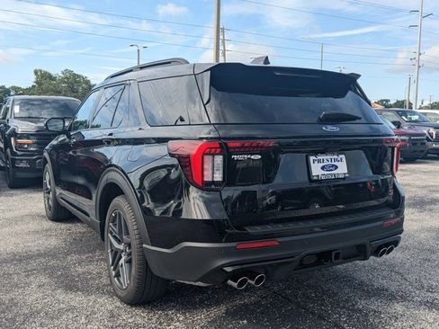 New 2025 Ford Explorer ST w/ Sun And Sound Package image 7