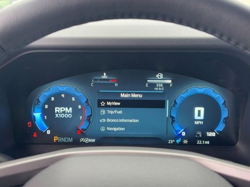 New 2025 Ford Bronco Badlands image 14