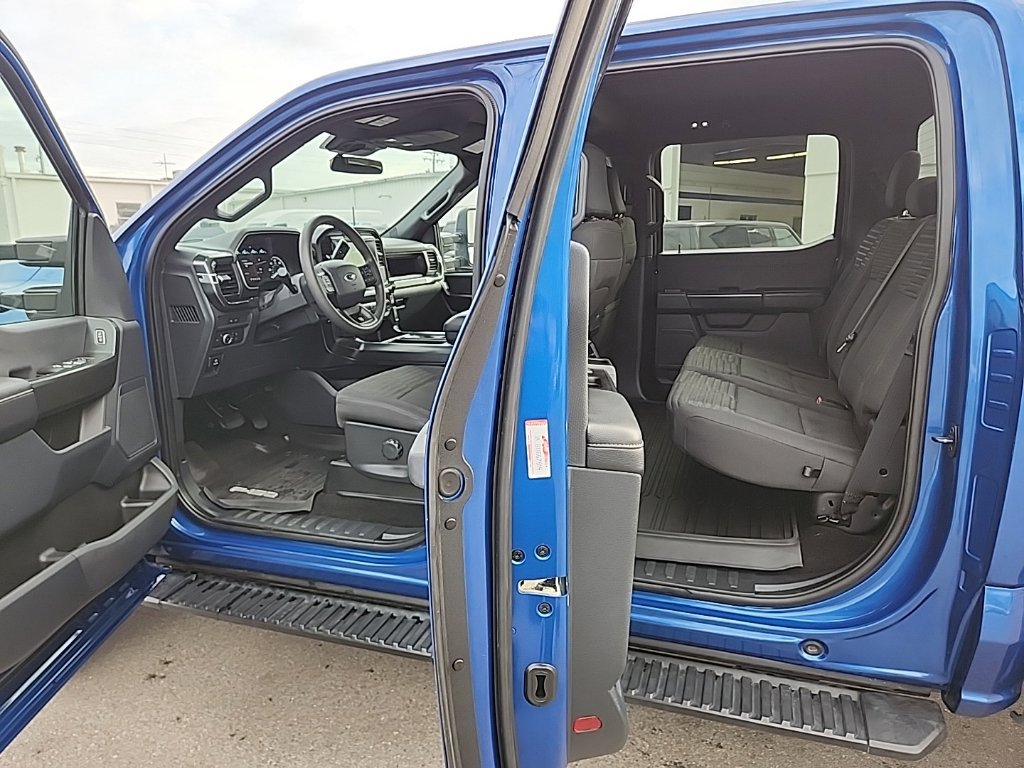 Used 2022 Ford F150 XL w/ STX Appearance Package AWD/4WD image 9