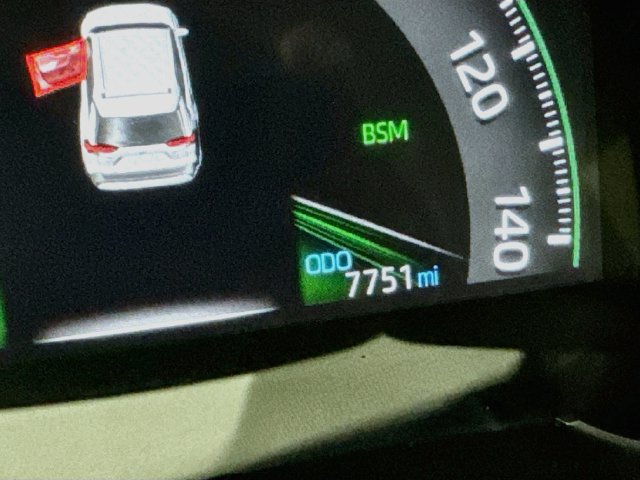 Used 2025 Toyota RAV4 XLE Premium w/ Weather Package AWD/4WD image 16