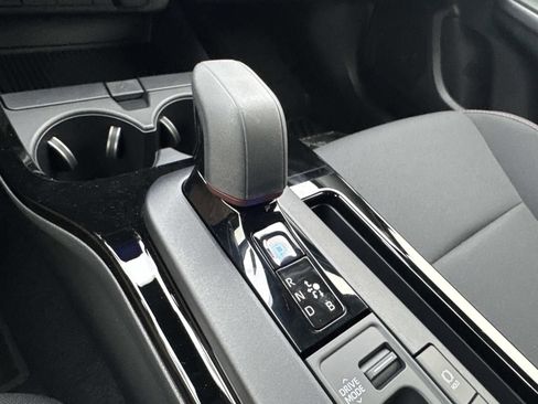 New 2026 Toyota Prius Plug-In Hybrid FWD image 17