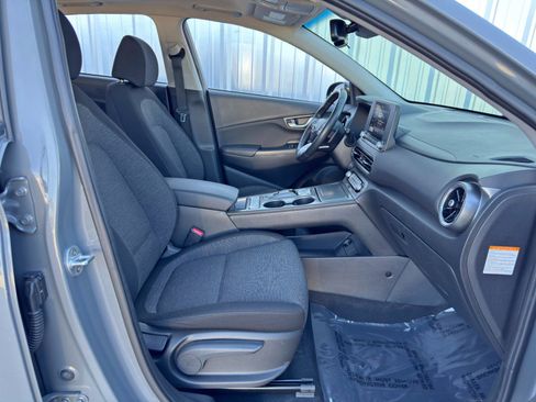 Used 2022 Hyundai Kona SEL w/ Convenience Package image 15