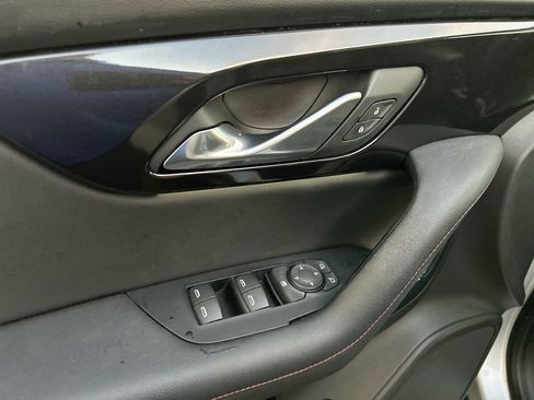 Used 2019 Chevrolet Blazer RS w/ Sun and Wheels Package AWD/4WD image 27