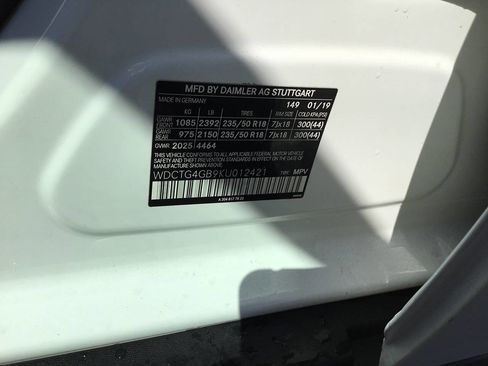 Used 2019 Mercedes-Benz GLA 250 4MATIC w/ Premium Package image 12