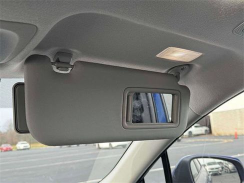 Certified 2023 Toyota Corolla Cross LE image 31