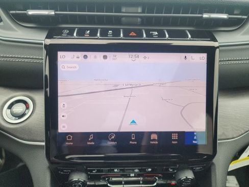 New 2025 Jeep Grand Cherokee Limited w/ Luxury Tech Group II image 6