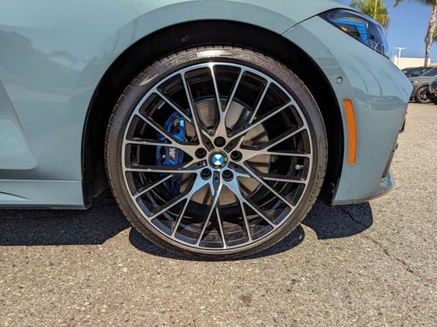 Used 2025 BMW 430i Coupe w/ M Sport Package image 13