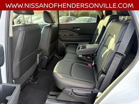 New 2026 Nissan Pathfinder SL AWD/4WD image 22