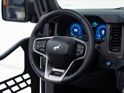 Used 2026 Ford Bronco Big Bend image 48