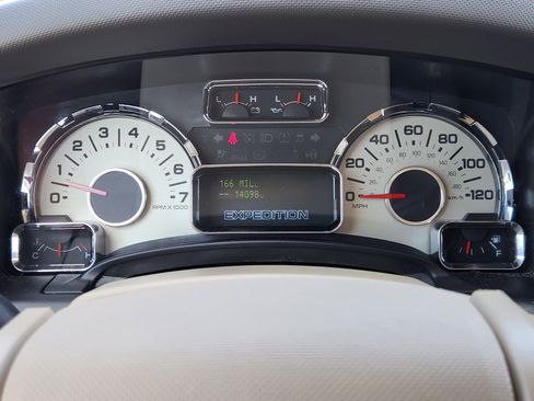 Used 2013 Ford Expedition EL XLT RWD image 17