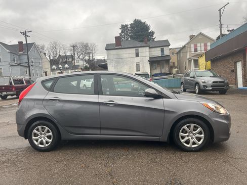 Used 2013 Hyundai Accent GS image 4