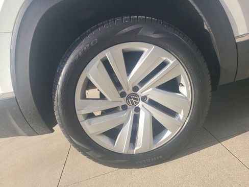 Used 2021 Volkswagen Atlas SEL image 10