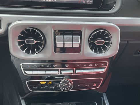 Used 2022 Mercedes-Benz G 63 AMG 4MATIC image 32