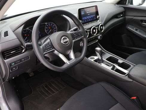Used 2024 Nissan Sentra SV image 15