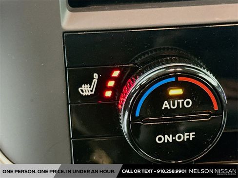 Certified 2025 Nissan Rogue SV w/ SV Premium Package image 19